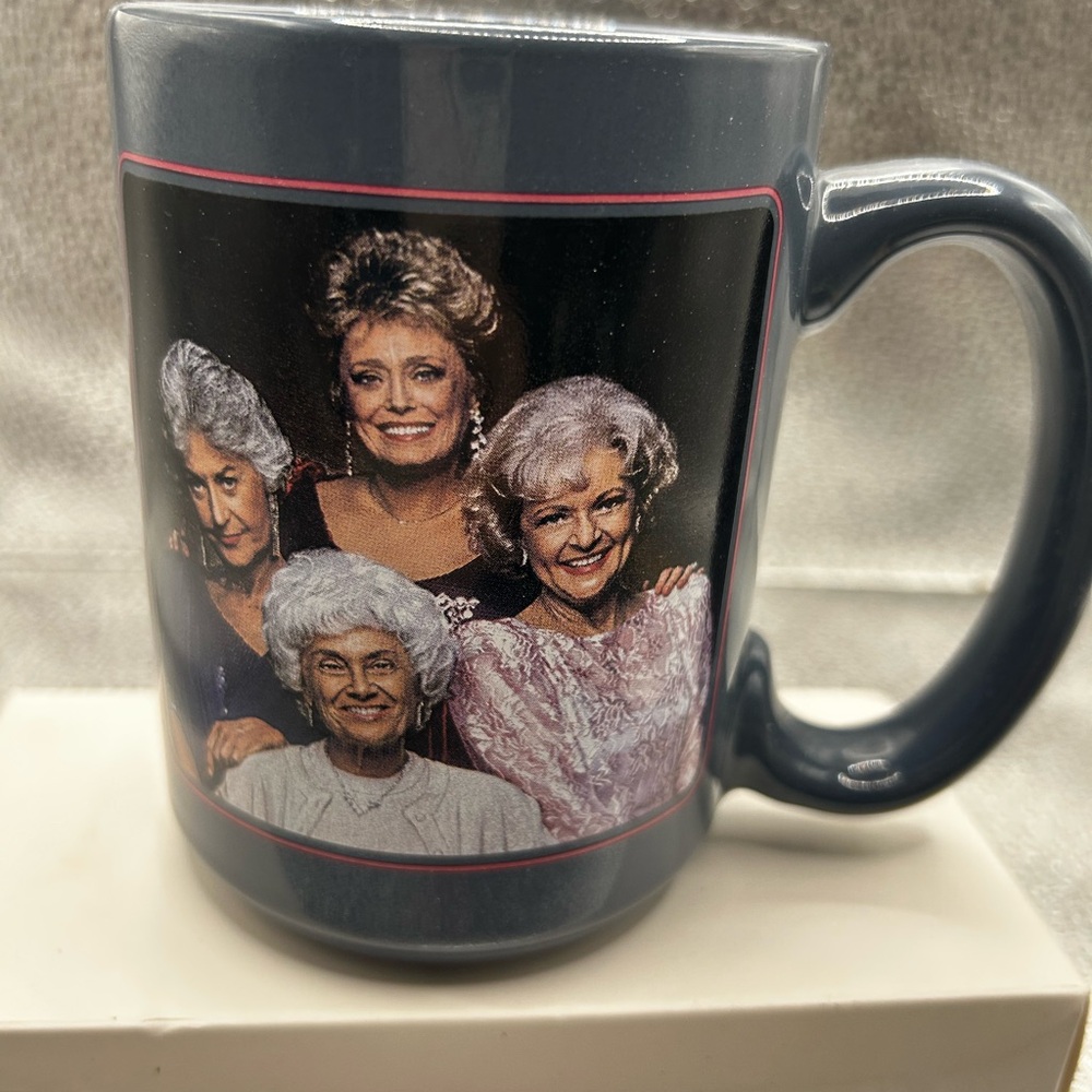 NEW Zak! Golden Girls Keep Calm and Eat Cheesecake 20 oz Ceramic Mug